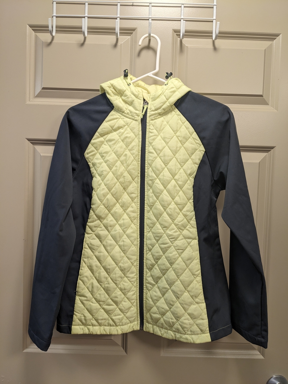 Free Tech Hybrid Quilted Hooded Full Zip Jacket Size Medium (8-10)